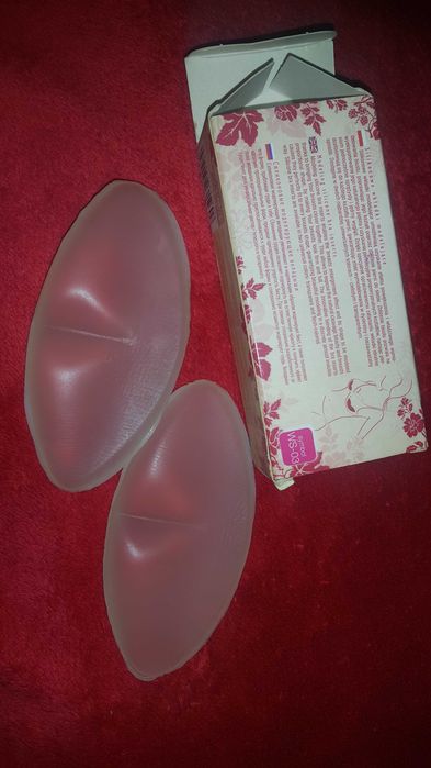 Силіконові вкладки для бюсту