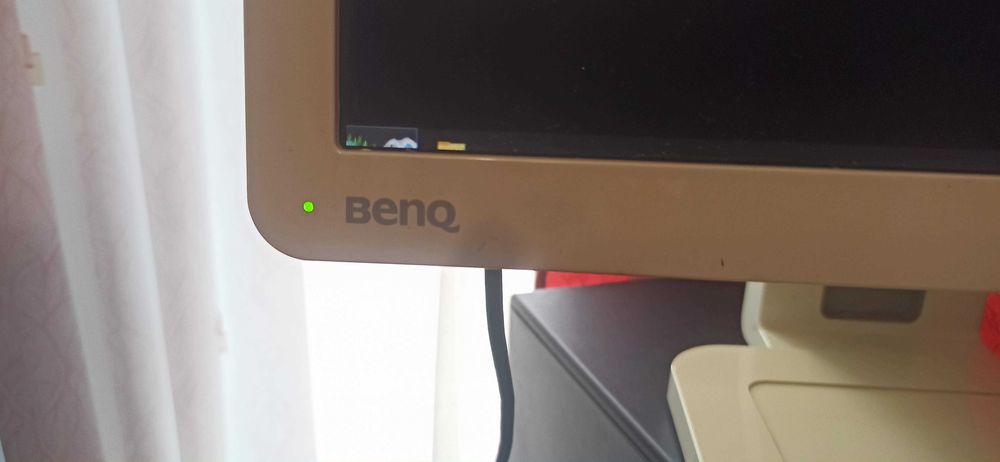 Монітор 19" BenQ FP93VW (16:10/VGA/DVI)
