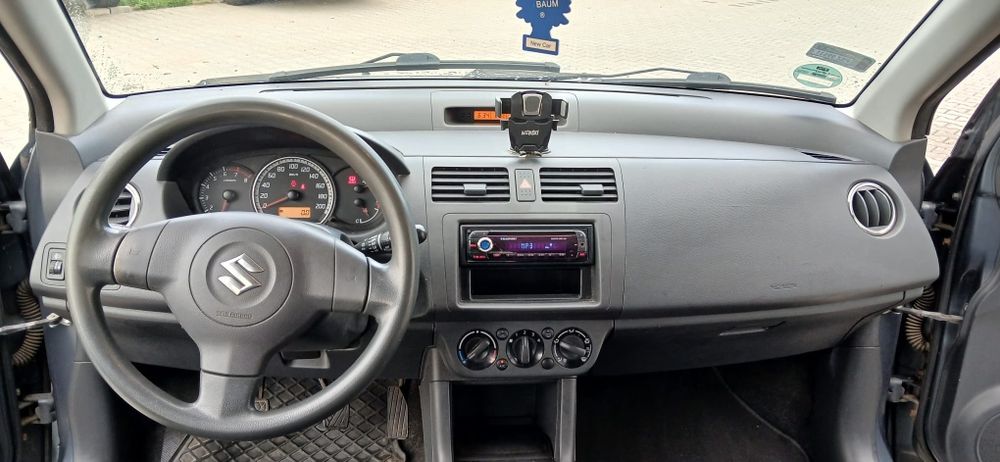 Swift IV 1 1,3benzyna 92kM Klimatyzacja Zamiana