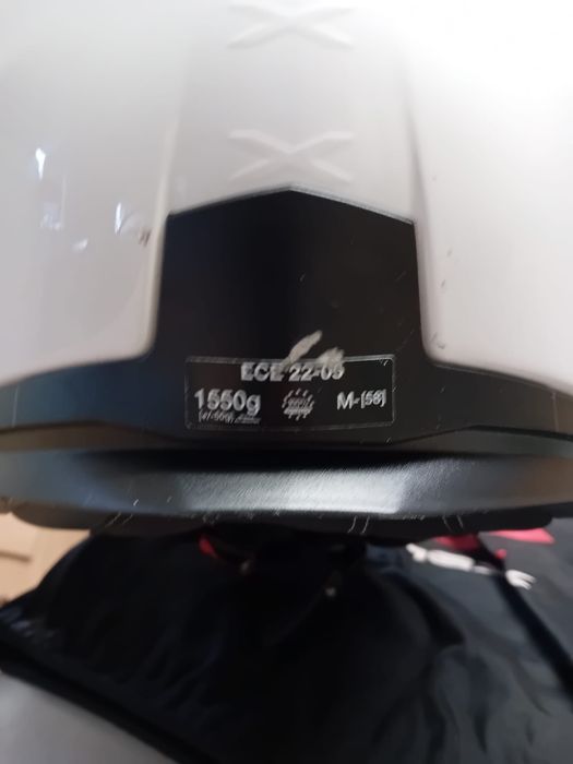 Vende se capacete