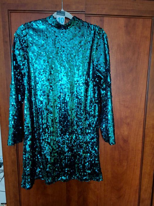 Suknia sylwestrowa, karnawalowa,cekiny roz  38