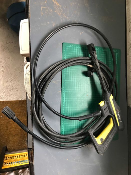 Uszkodzona myjka ciśnieniowa Parkside PHD 135 C2