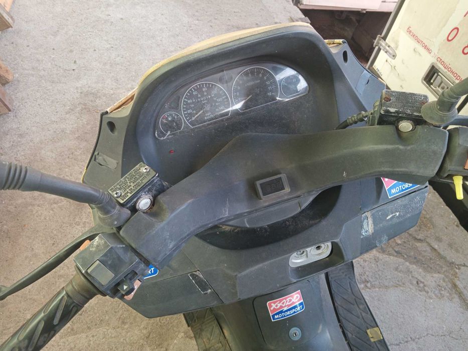 Мотороллер Suzuki skymoto bravo 250 2008г.