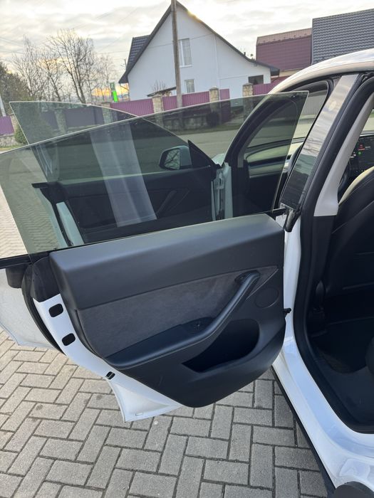 Tesla Model Y Long Range Dual Motor 82 кВт 2021