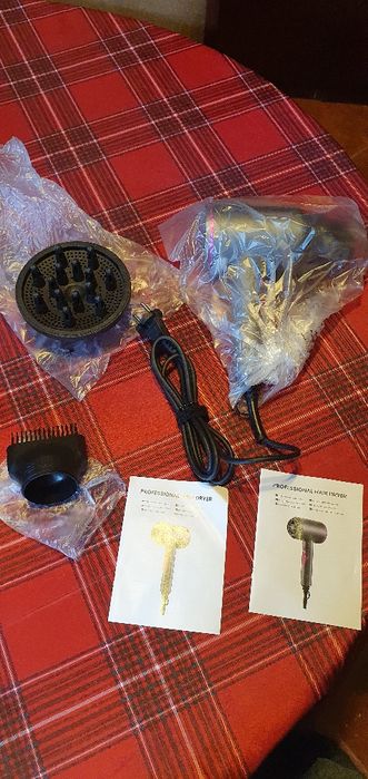 Secador de cabelo potente e rápido com tecnologia iónica