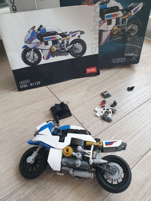 конструктор Sluban Model Bricks Motorcycle S1000MS,242 деталі
