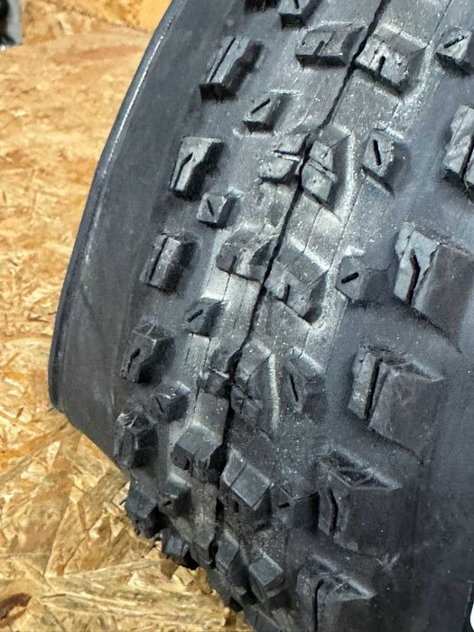 Nowa opona MAXXIS Rekon 29x2.6 EXO TR 40PSI e bike