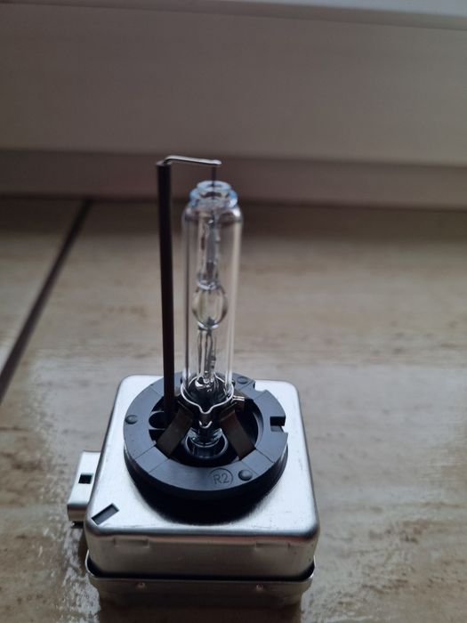 Żarnik xenon 35W OSRAM D16