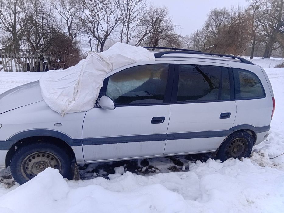 Продам Opel Zafira