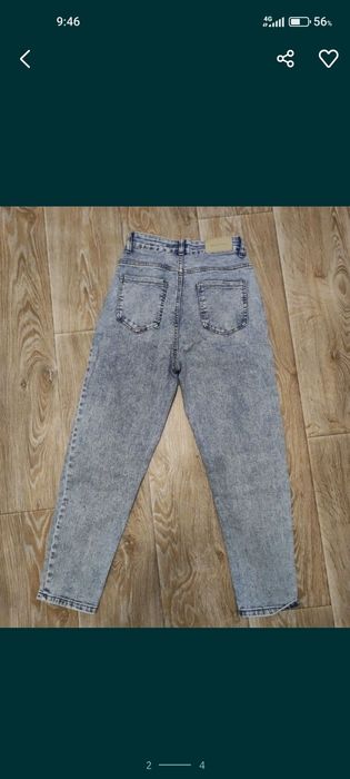 Жіночі джинси.  .