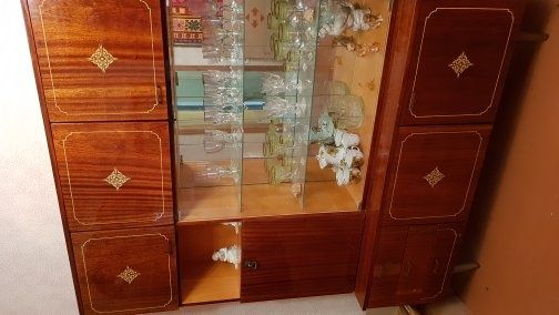 Шкафы мебельные для дачи или гостинной