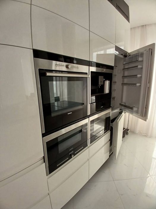 Продам 3-комнатную квартиру в новом доме с евроремонтом!
