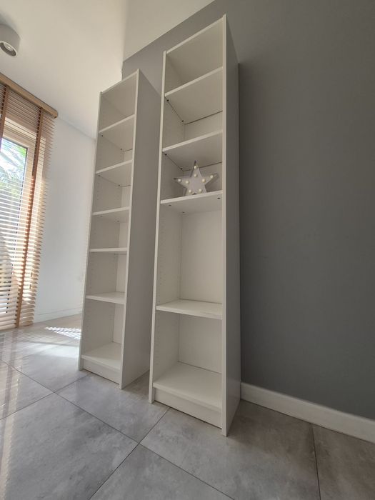 Regał ikea Billy szafka komoda biblioteczka z półkami


Regał ikea Billy szafka komoda biblioteczka posiadam 2 sztuki z półkami
