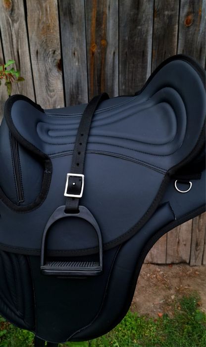 Siodło syntetyczne bezterlicowe BIG BOY GrassHopper