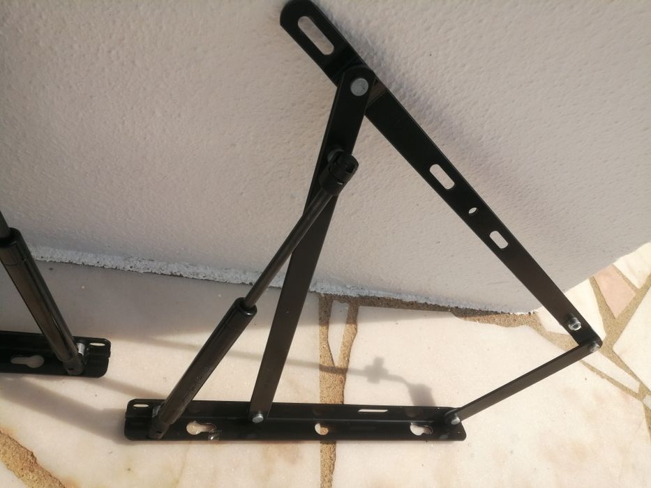 Conjunto de Dobradiças com Amortecedores completo