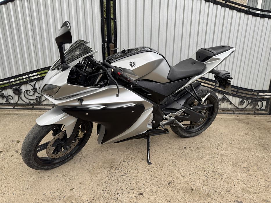 Yamaha YZF r125 2012 рік (інжектор)