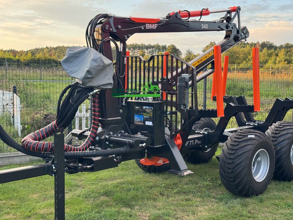 Przyczepa Lesna BMF 7T1 Pro z zurawiem BMF540 5.4m Hydraulika Półelekt