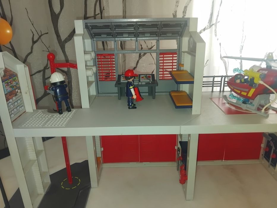 Quartel de bombeiros da playmobil