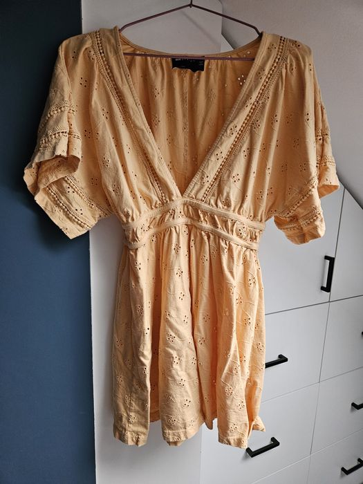 Asos sukienka na lato brzoskwiniowa azurowa S 36