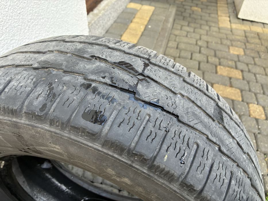 Зимові шини Мішелін 225 70 r15 c