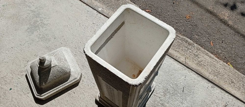 Caixa de correio em pedra