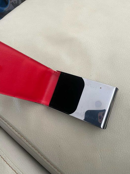 Porta cartão em pele e inox