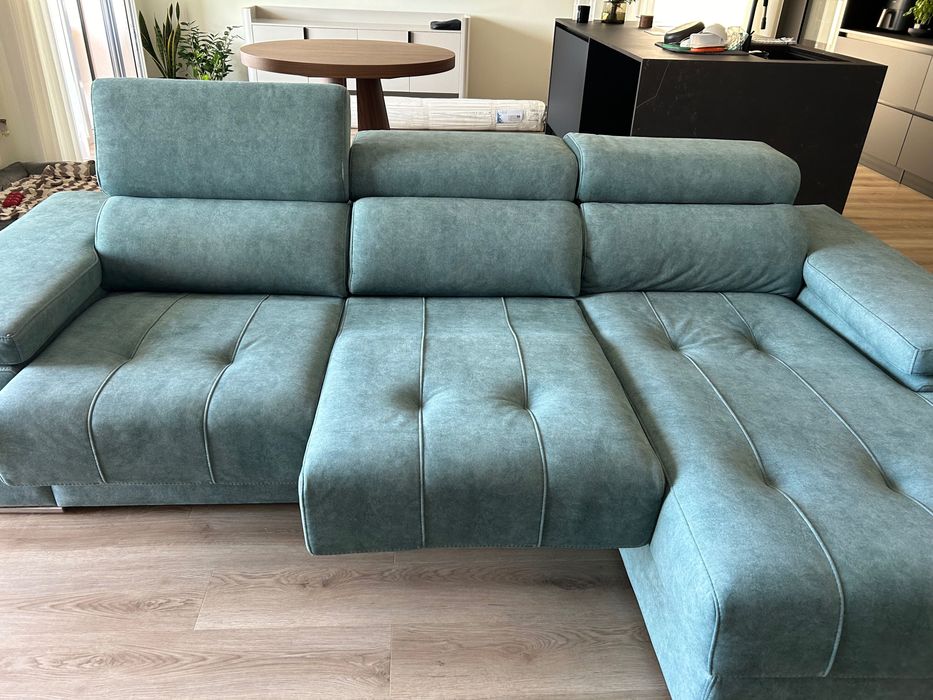 NOVO Sofa com chaise longue