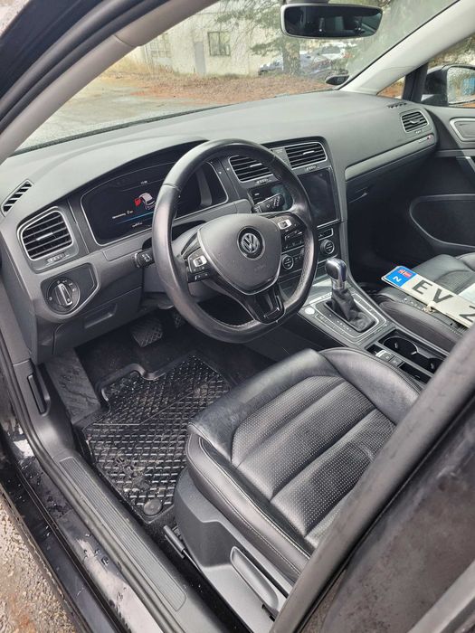 Volkswagen E-golf 2019 36квт з Норвегії під ключ/малий пробіг/без ДТП