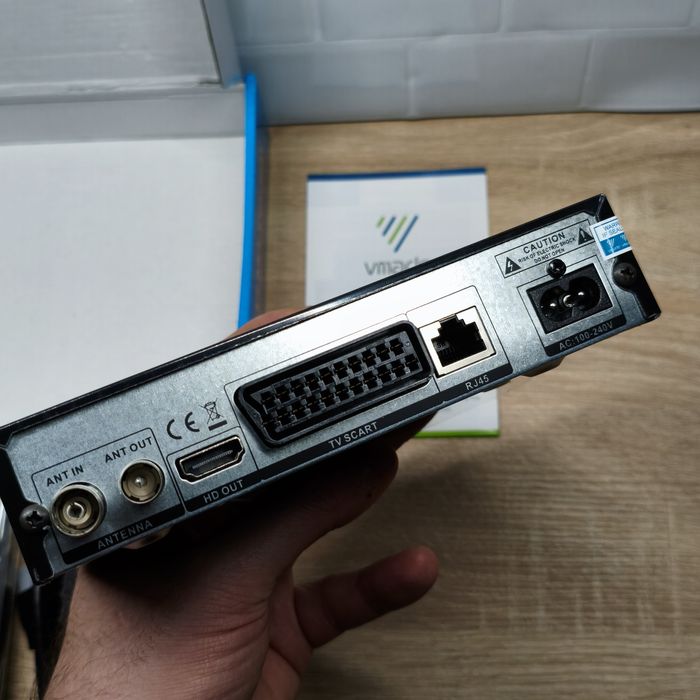 Тюнер DVB-T2 Vmade K6 H.265 HEVC IPTV WiFi YouTube Приставка Т2 Нова