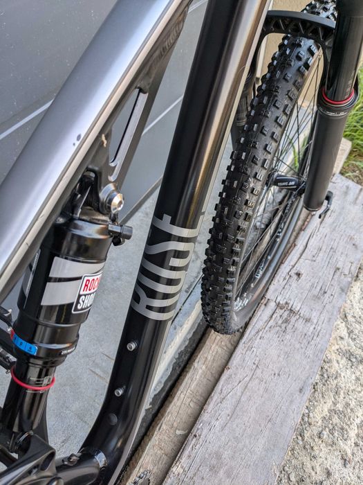 Rose Ground Control Special Edition Документи