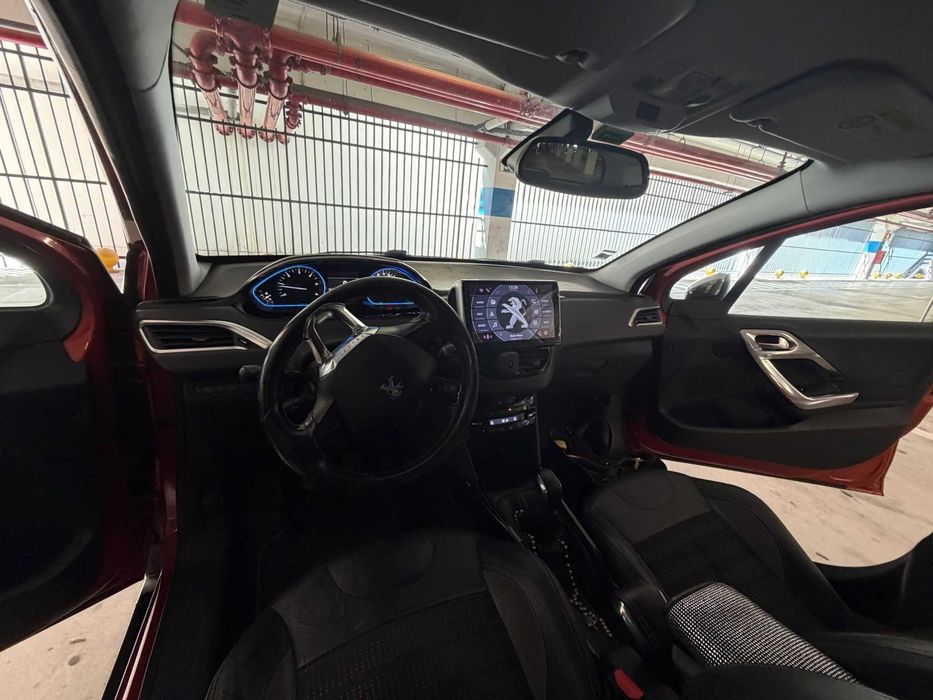Peugeot 2008 1.6 diesel 2015