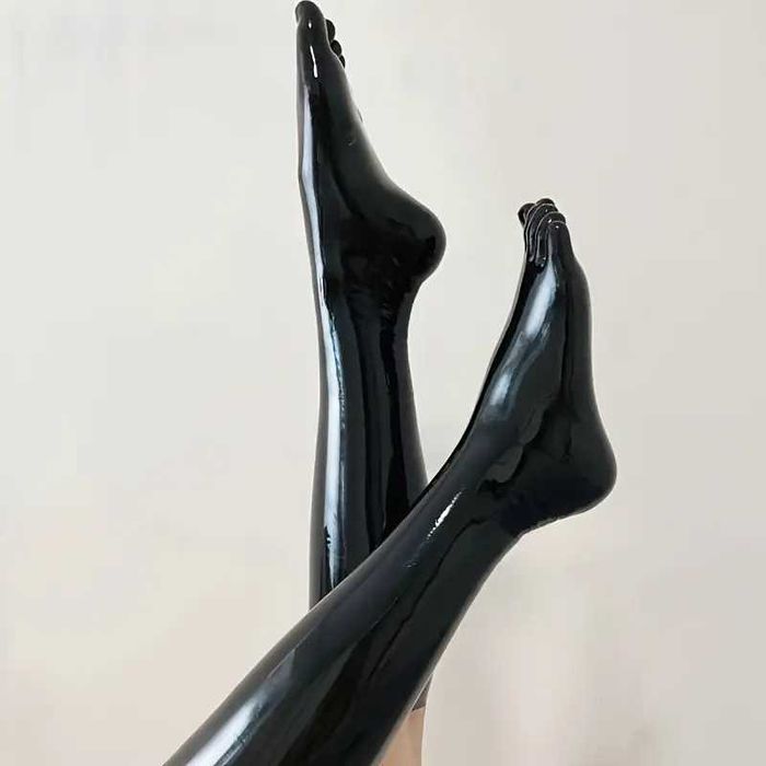 Skarpety Lateksowe latex czarne osobno palce długie Roz: L