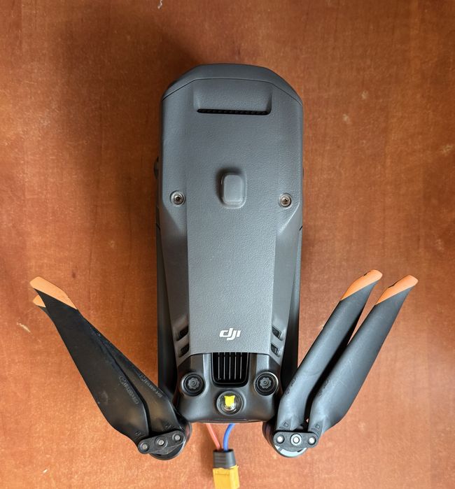 Тушка дрон Dji mavic 3e наліи 9 год.