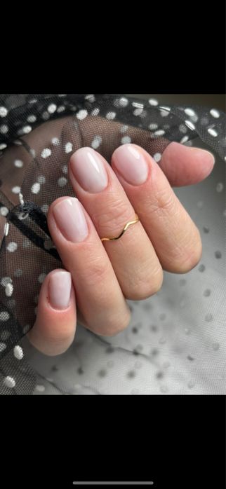 Modelka na stylizacje paznokci