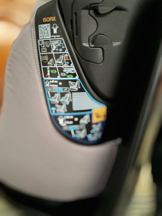 Cadeira auto, Bebé Confort AxissFix, Isofix Concrete Grey