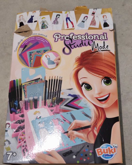 Brinquedo profissional study model