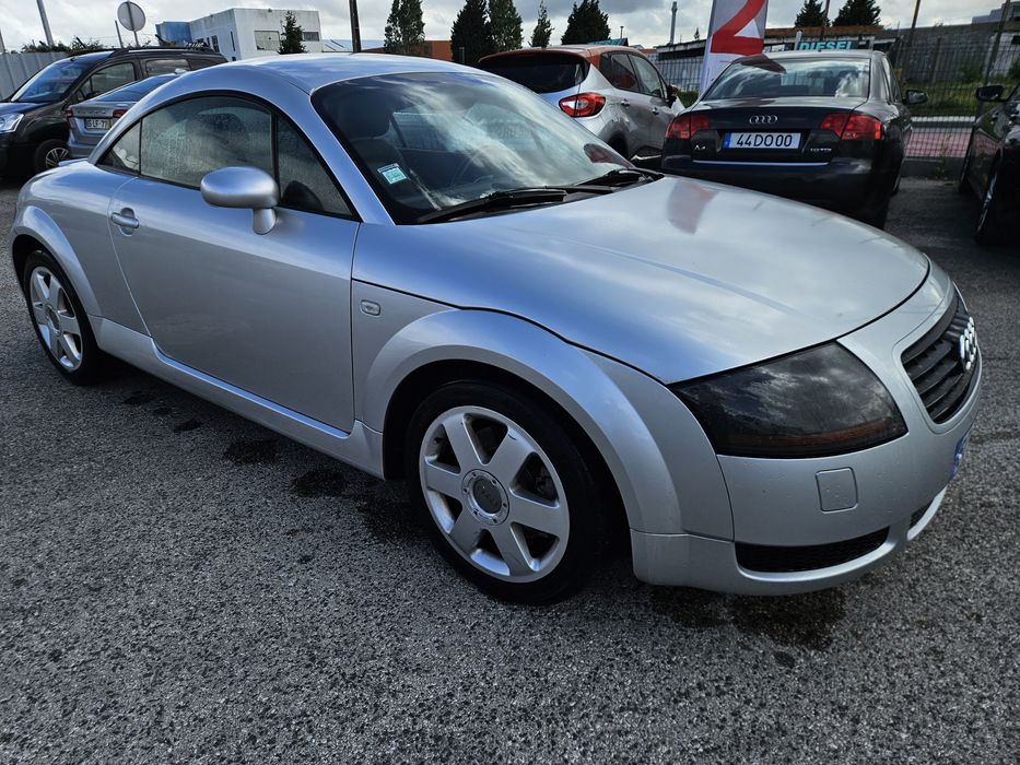 Audi TT 1.8T Financiamento até 120 Meses Aceitamos Retomas