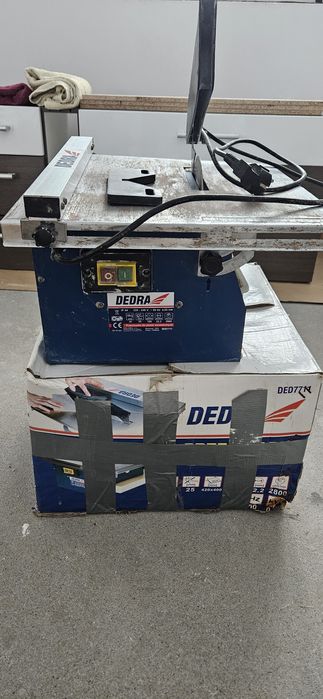 Przecinarka do płytek ceramicznych Dedra