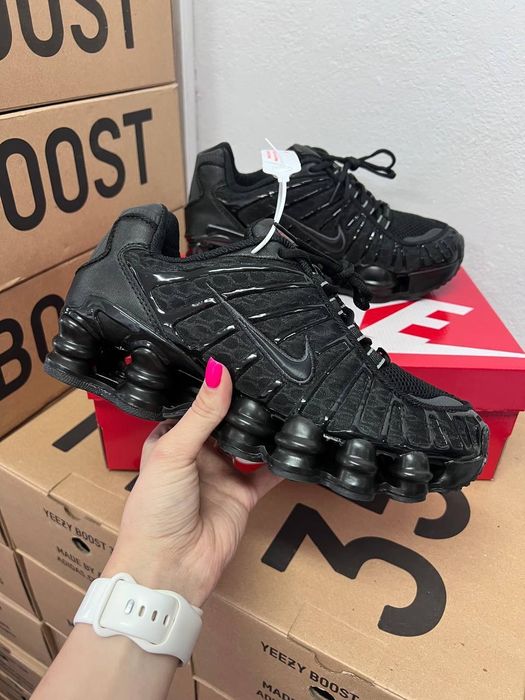 36-45 Nike Shox TL black