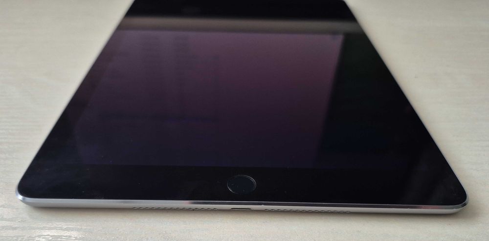 ipad air 2 16 - купити планшети - Ціна на OLX.ua
