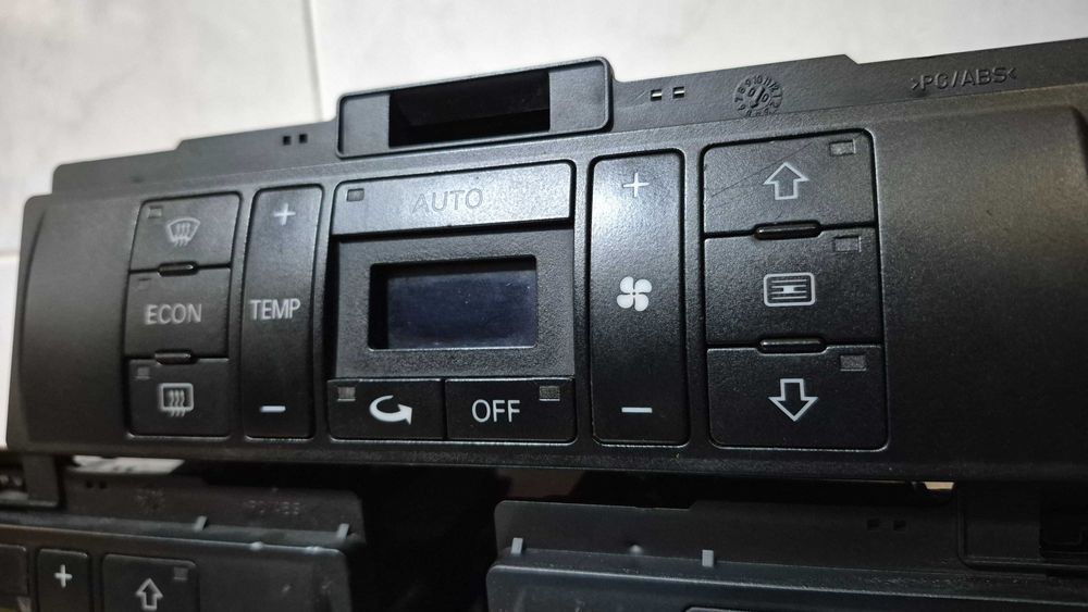 AUDI A4 B5(8D)-Climatronic /Módulo Sofagem Facelift 1Din 8D0,820043M