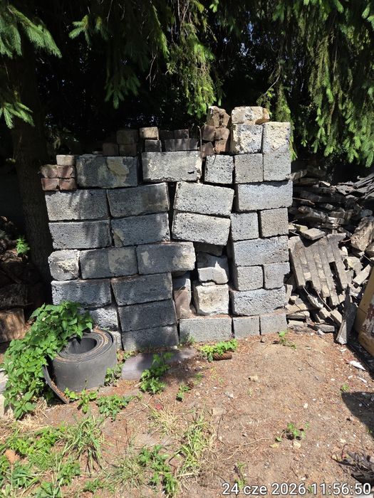 Oddam pustaki żużlowe