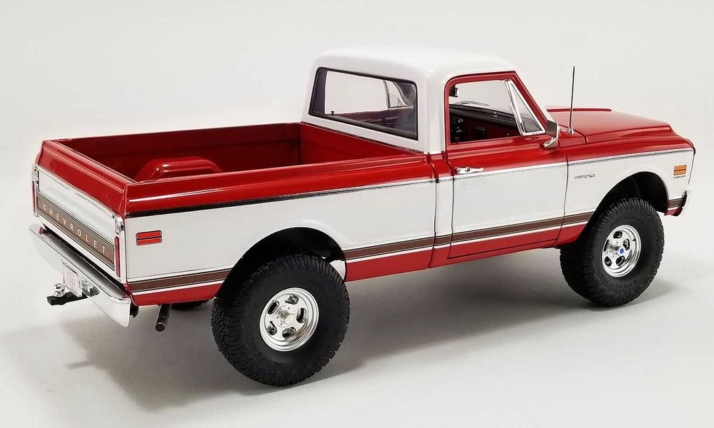 Chevrolet K10 4x4 1972 Red & White ACME 1:18