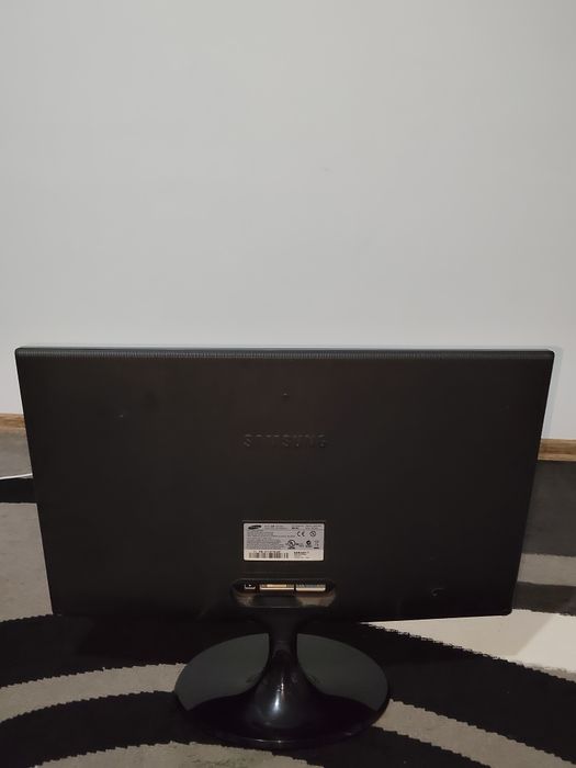 Monitor Samsung S24C300B 24"