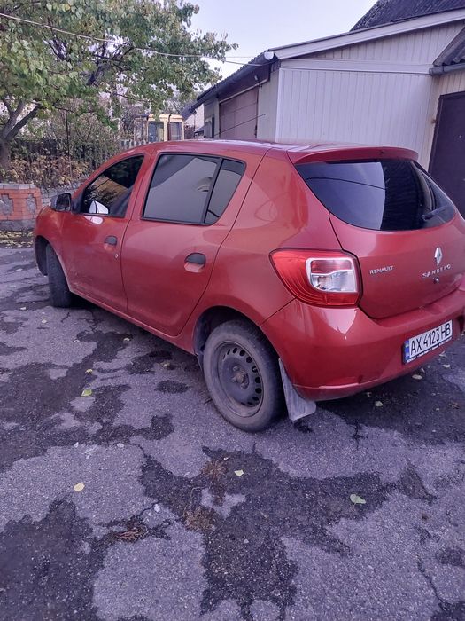 Продам Рено Сандеро