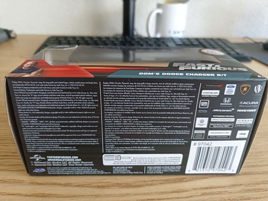 Impecável Diecast 1:32 Dom's Dodge Charger R/T Fast&Furious