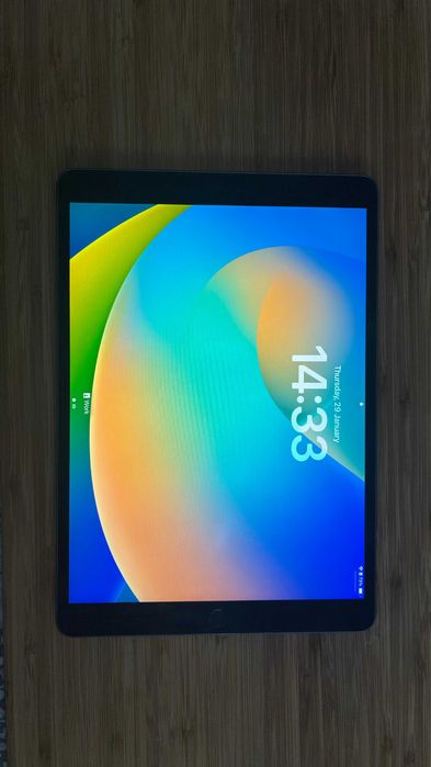 iPad Air 3 Generacji 10.5 cala + Z PUDEŁKIEM