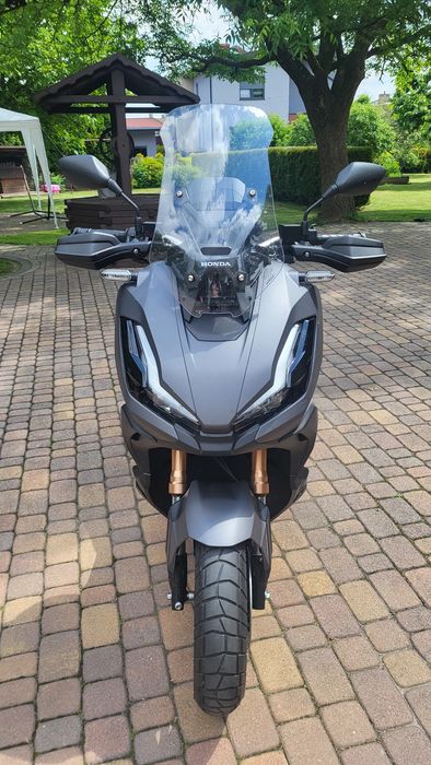 Honda ADV 350  stan idealny mały przebieg