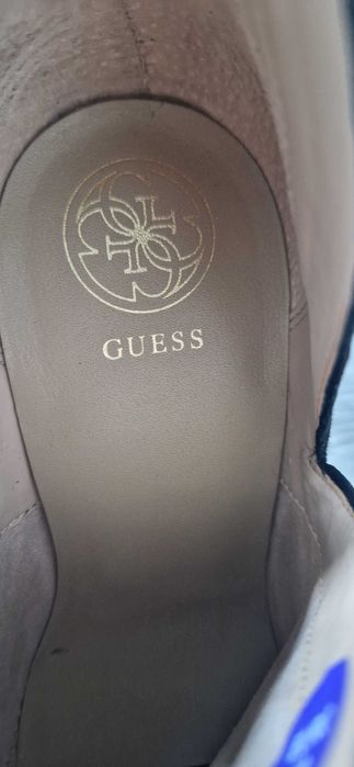 Buty  zamszowe Guess