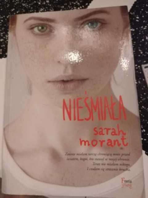Nieśmiała - książka